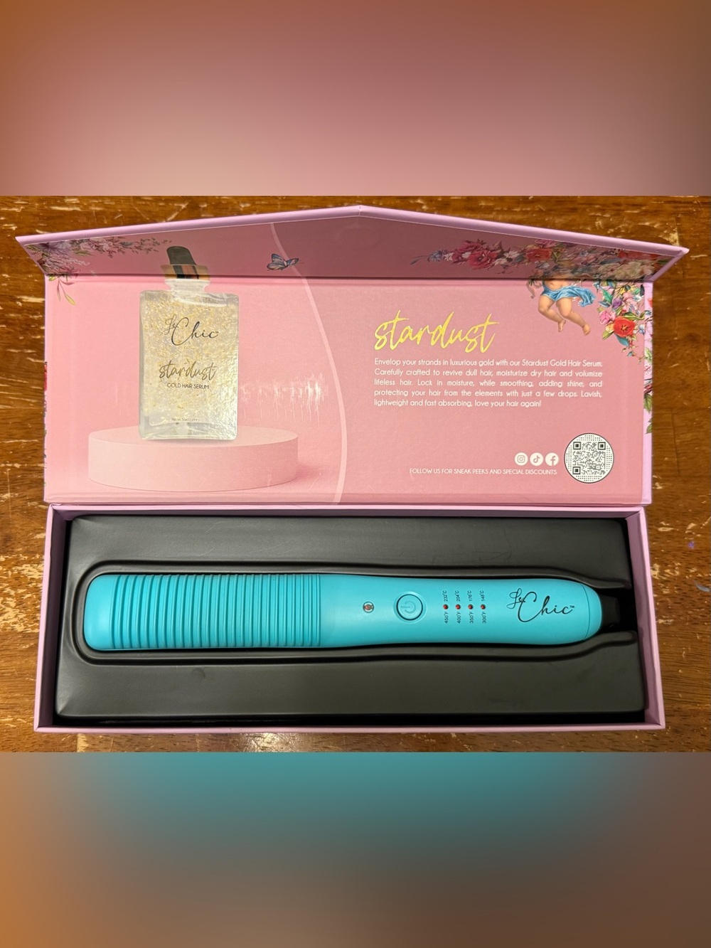 Le Chic Très Chic Luxe Ionic Comb With Temperature Control - Turquoise
